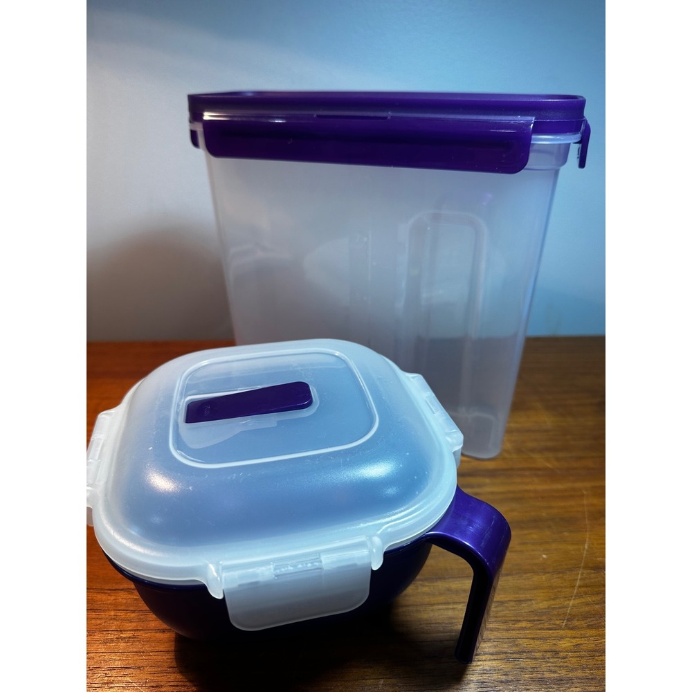 LocknLock Purple Food Storage Set 9 Cup Canister and 1.1 QT Soup Mug LMW101